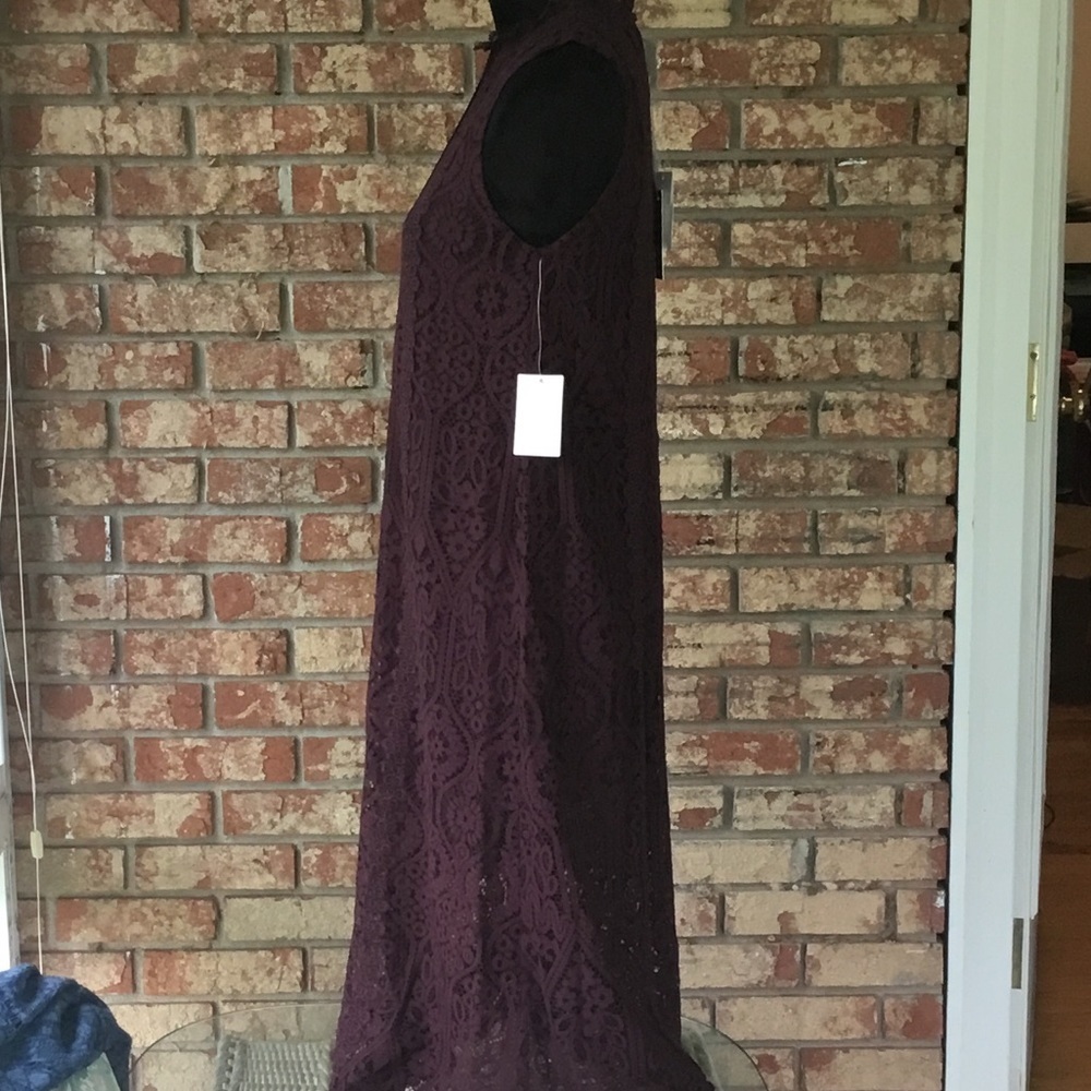 𝅺CHELSEA 28 Maxi Dress - Picture 4 of 7